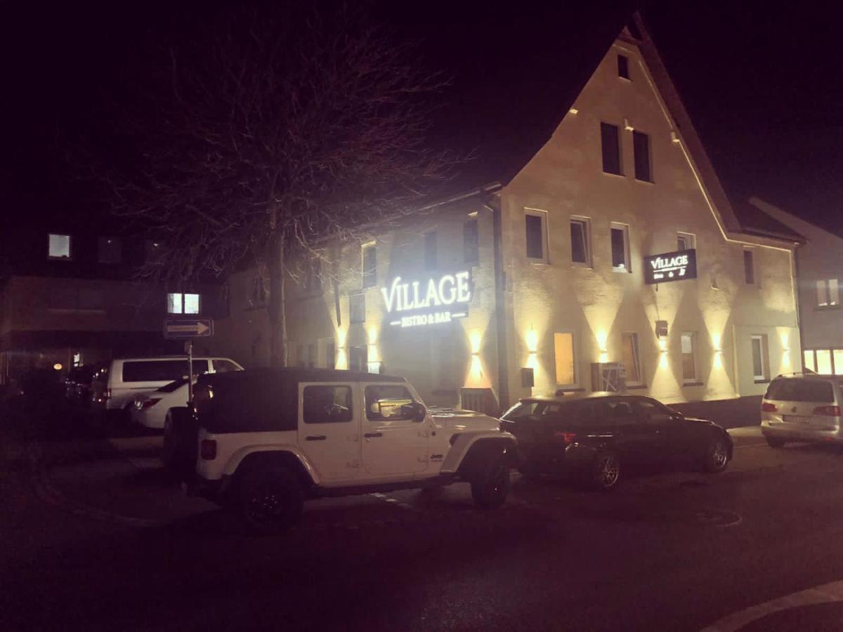 Village Bistro & Bar Fremdenzimmer Dettingen an der Erms Екстериор снимка